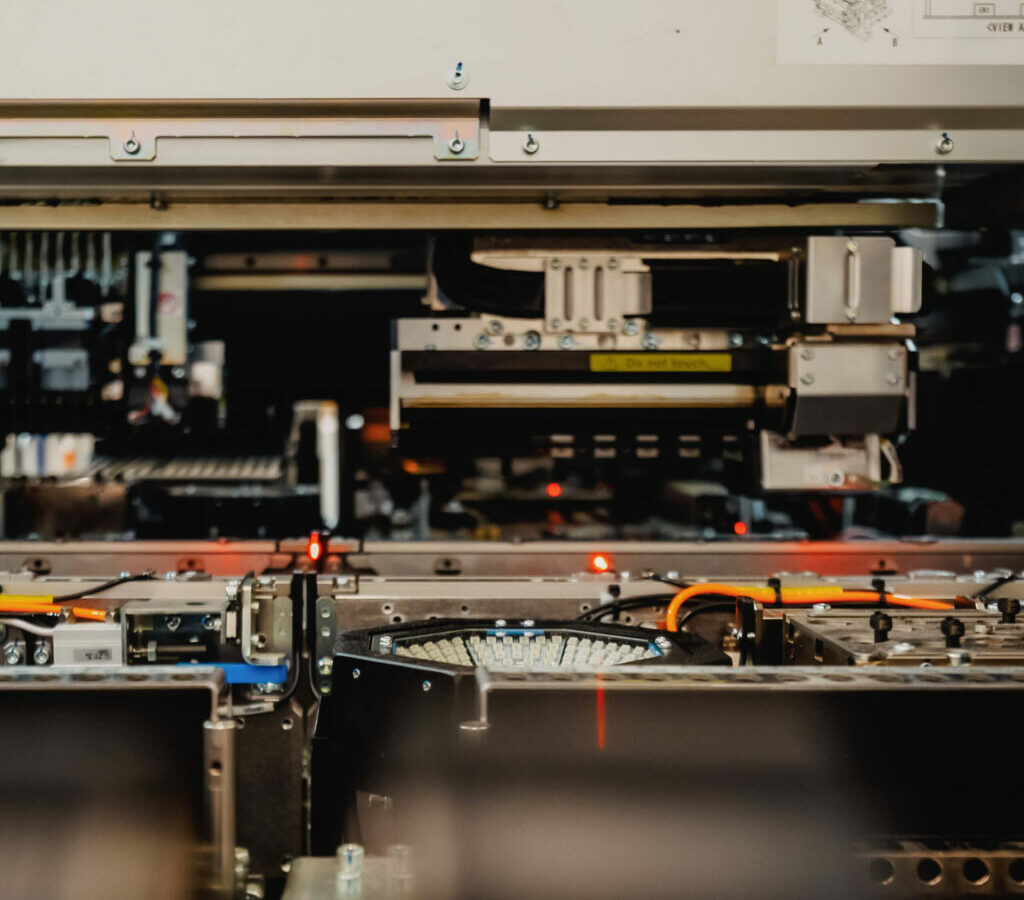 Electronic device design: from idea to series production